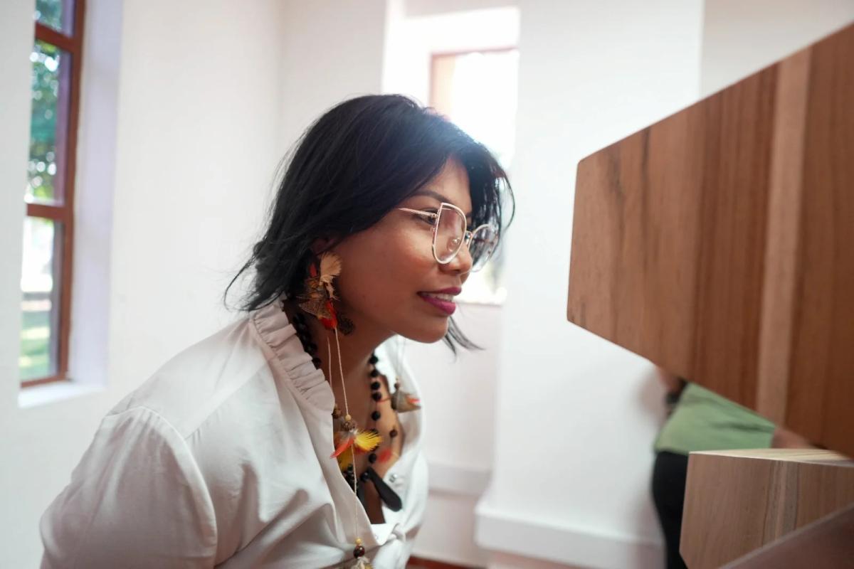 hero background image